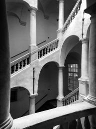 Das Treppenhaus meines zukünftigen Arbeits und Wohnbereichs